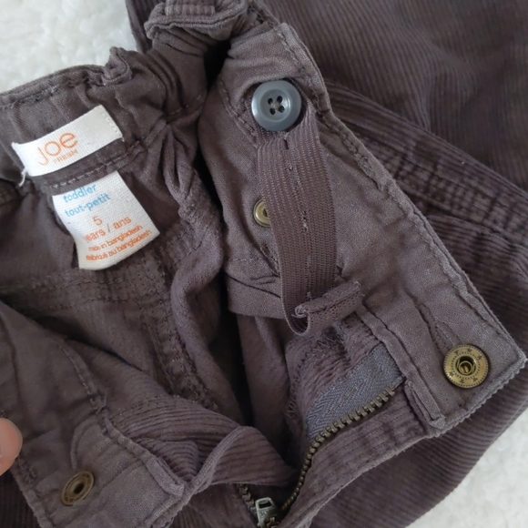 6/$20 Boys winter cord pant (sz 5) - Picture 4 of 5